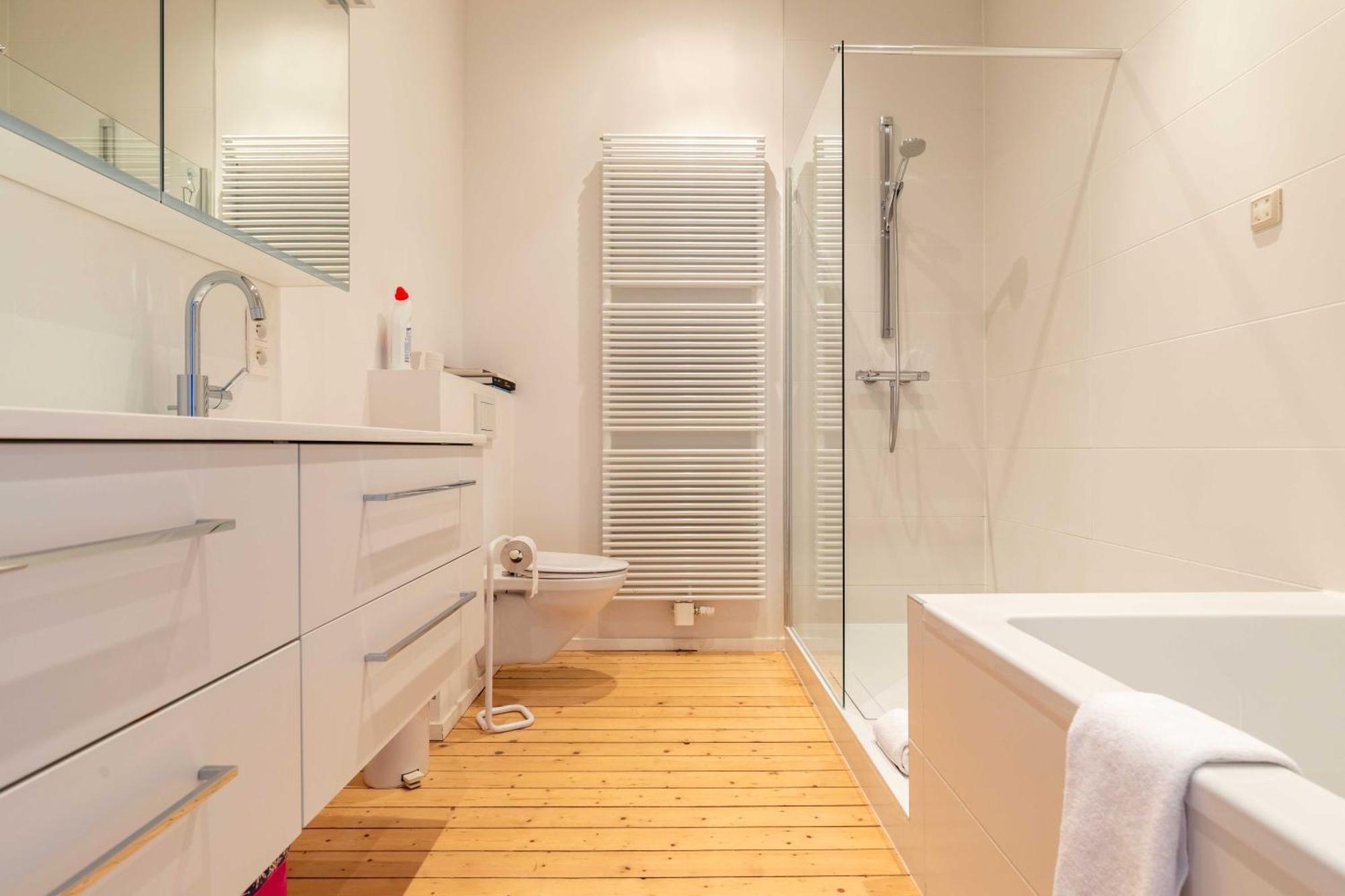 Spacious Belle Epoque House With Free Parking Ostende Exterior foto